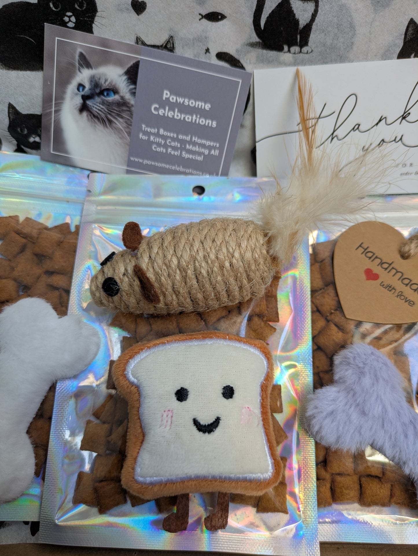 sisal mouse, cat toys and treats 